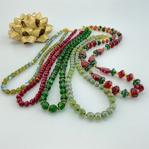 Dropped!  Handmade.  Holiday Color Crystal Necklaces. Christmas Gifts. - Picture 3 of 4